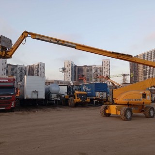 Kоленчатый подъемник JLG 800 AJ
