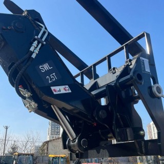 Телескопический погрузчик LGMG H625