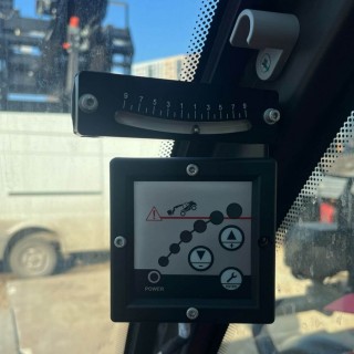 Телескопический погрузчик LGMG H625
